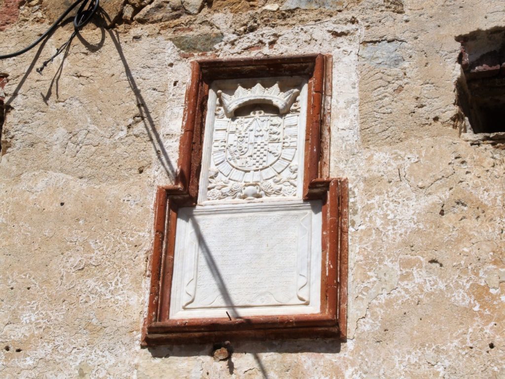 Escudo heráldico del castillo de San Amaro